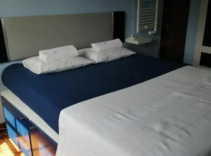 Peniche Blue Wave بيت ضيافة